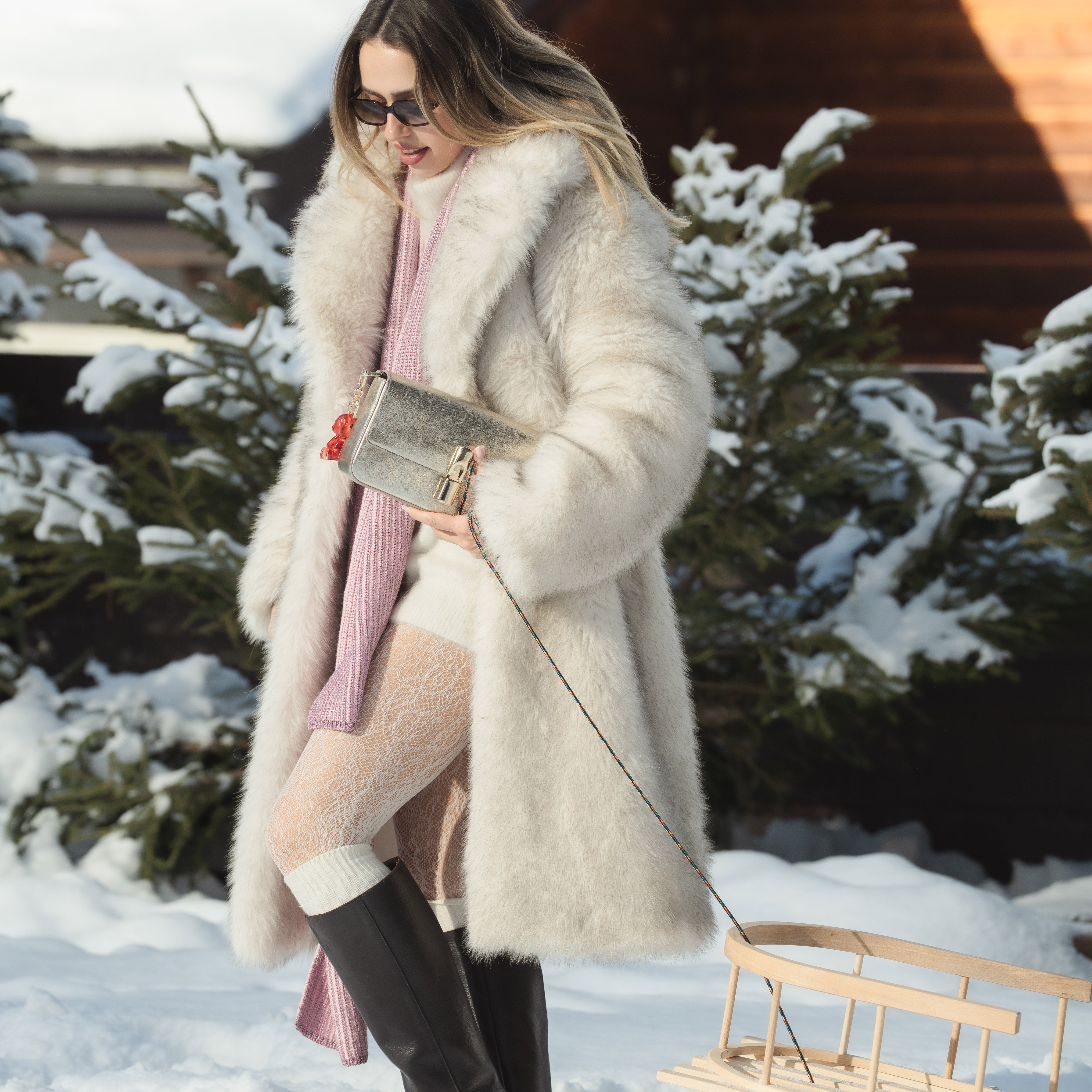 FURLA HOLIDAY PRE-SPRING COLLECTION