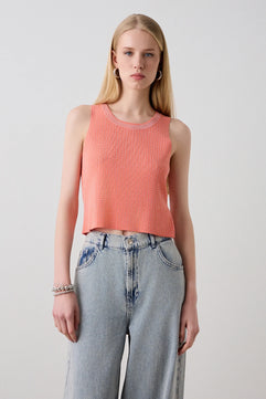 SLEEVELESS TOP ALL OVER RHINESTONES