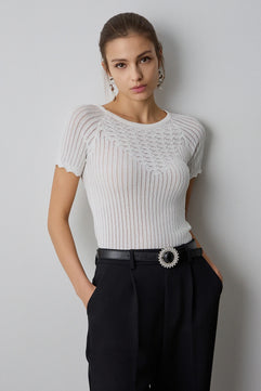 SHORT SLEEVES KNITTED BLOUSE