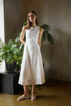 MIDI SLEEVELESS BRODERIE DRESS