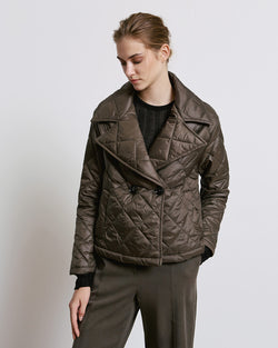 QUILTED JACKET WITH A COLLAR