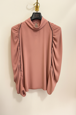 ACCESS FASHION TOP
