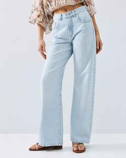 ACCESS FASHION STRAIGHT-LEG DENIM PANTS