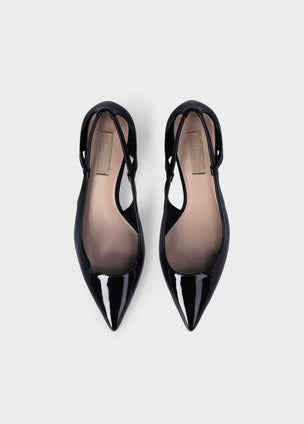 PATENT LEATHER COURT SHOES WITH CUT-OUT DETAILING