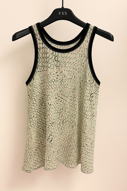 ACCESS FASHION TOP
