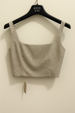 ACCESS FASHION TOP