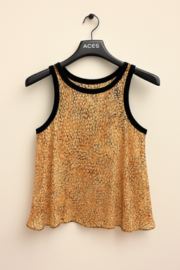 ACCESS FASHION TOP