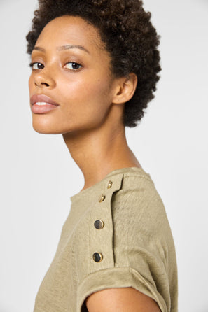 LINEN T-SHIRT WITH GOLD-TONE BUTTONS - GIGI