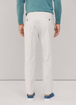 REGULAR FIT STRETCH CHINOS
