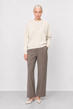 KOCCA WOMEN'S JUMPER IN A WOOL BLEND WITH A LAYERED V-NECK - CRAIG SWEATER