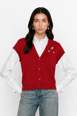 KOCCA KNITTED WAISTCOAT WITH WOODEN BUTTONS AND JEWEL BROOCHES - MACCABEO JERSEY