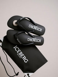 ICEBERG SLIPPER