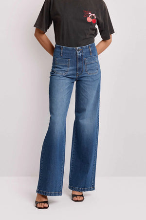 KOCCA FASHIONABLE HIGH WAISTED FLARED TROUSERS - JEANS LILIANE