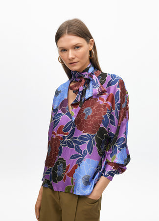 BLOUSE WITH BOW
