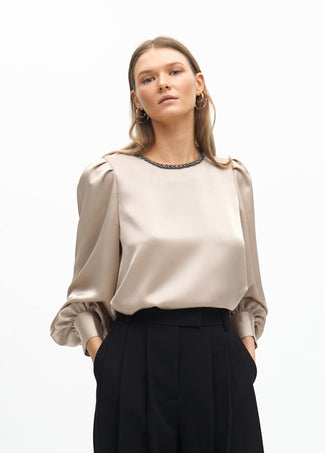 BLOUSE WITH JEWEL DETAIL ON THE NECK